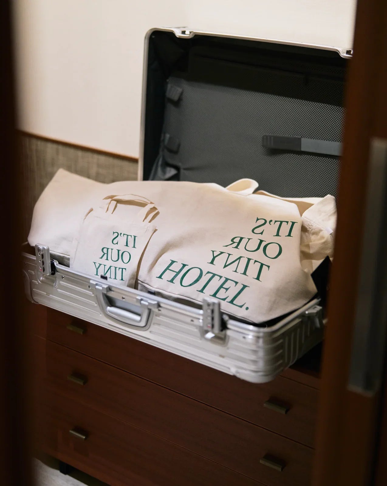 Original tote bags with BOUTIQUE(S)