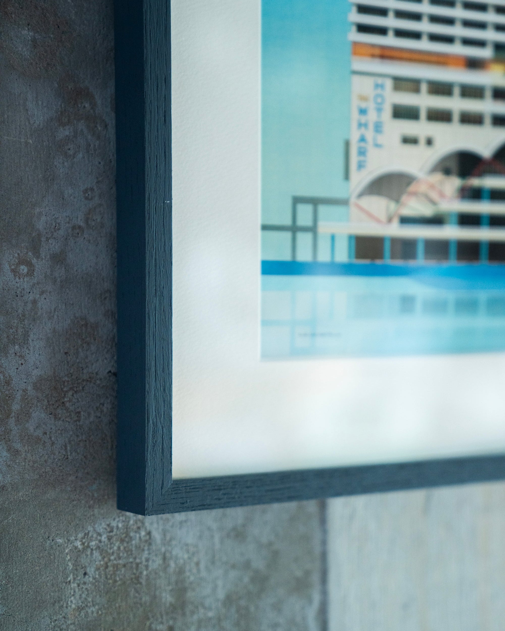 Sander Patelski meets South Gate Hotel Okinawa